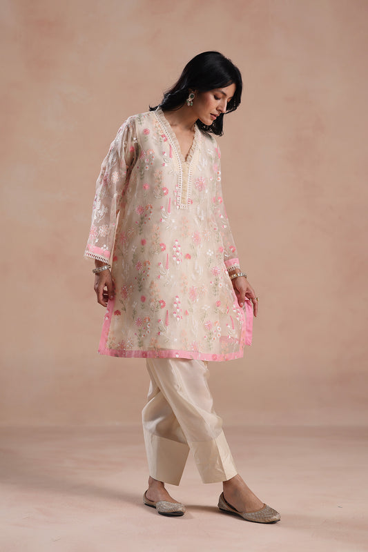 Eraya Kurta Set
