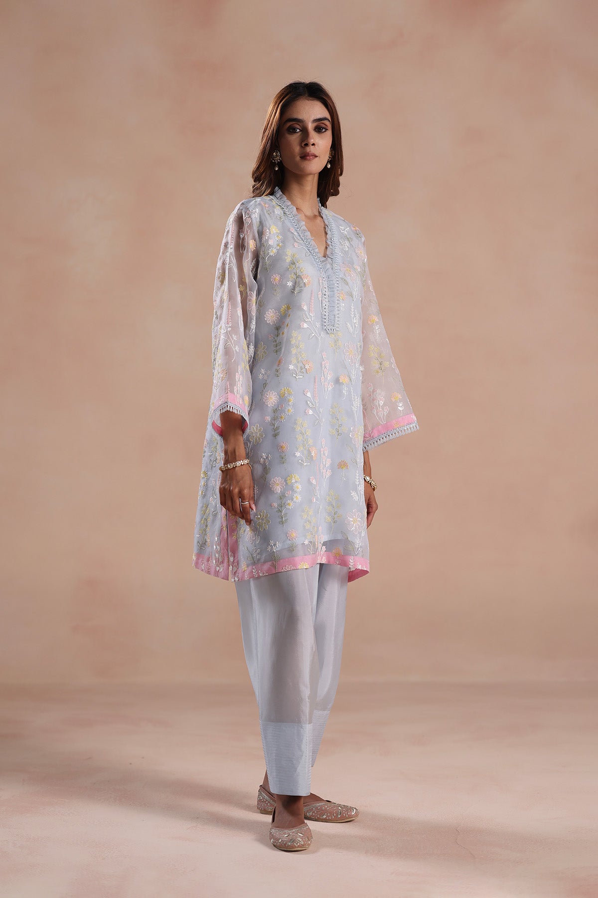 Eraya Kurta Set