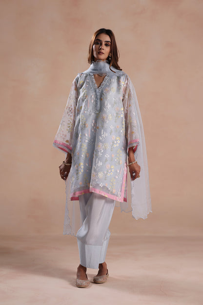 Eraya Kurta Set