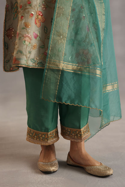 Marwa Kurta Set