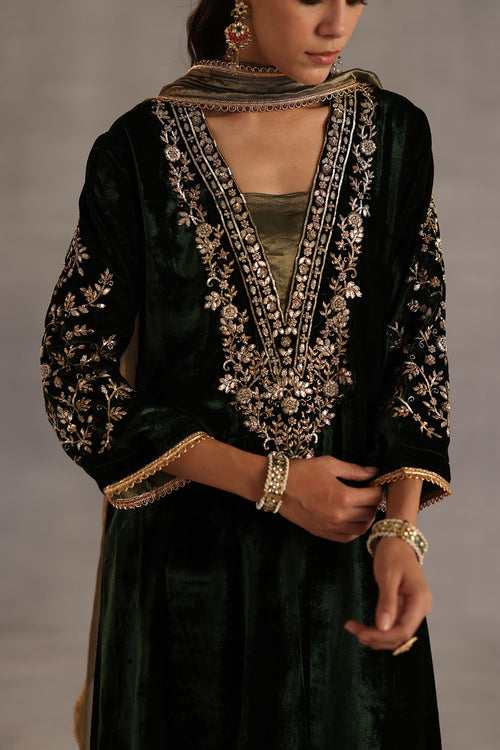 Minar Kurta Set