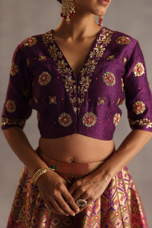 Saras Lehenga