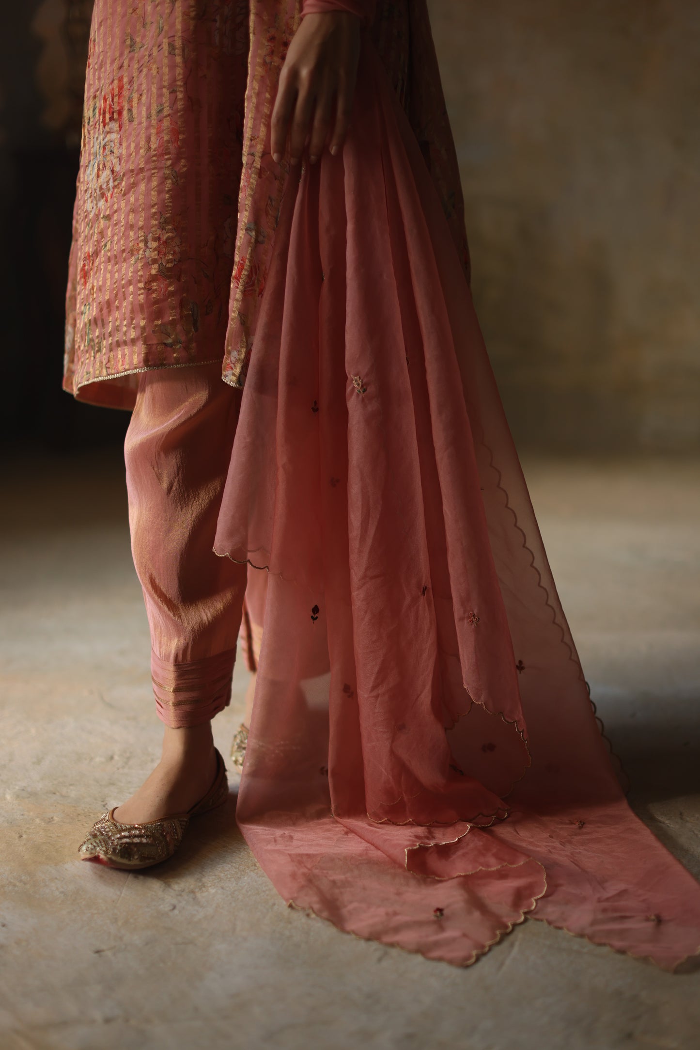 Ikai Kurta Set