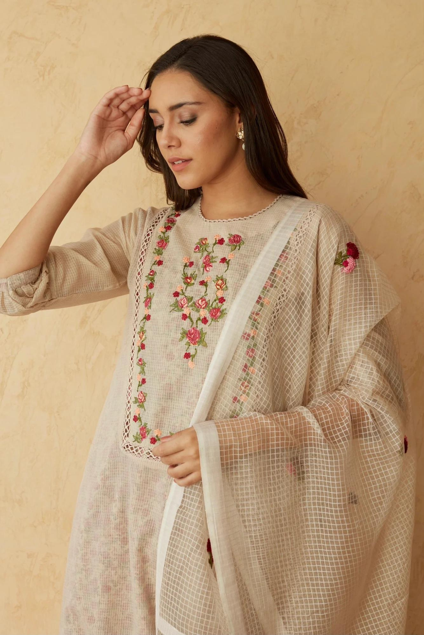 Freesia Kota Set