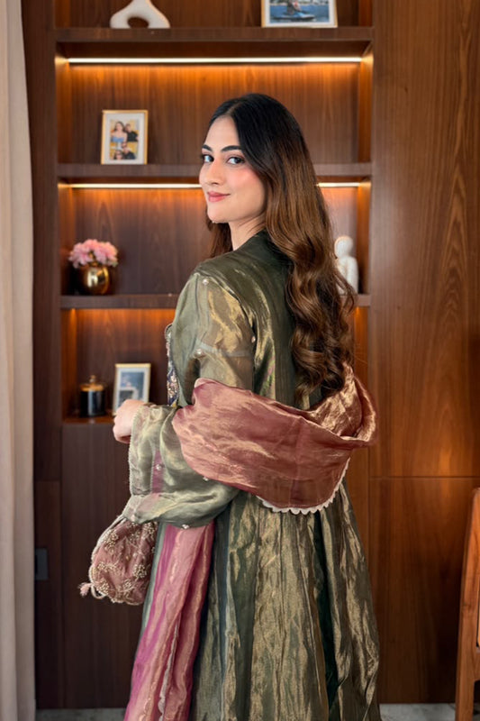 Shivami Jain in Navratna Kurta Set