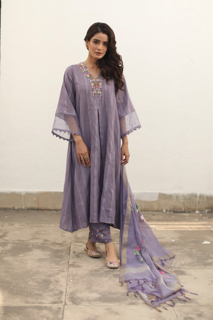 Begum Naaz Kurta main image 1