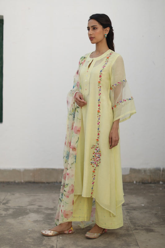 Shikaara Kurta Set