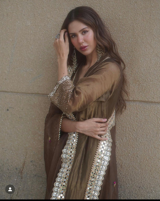 Gulaal Kurta Set