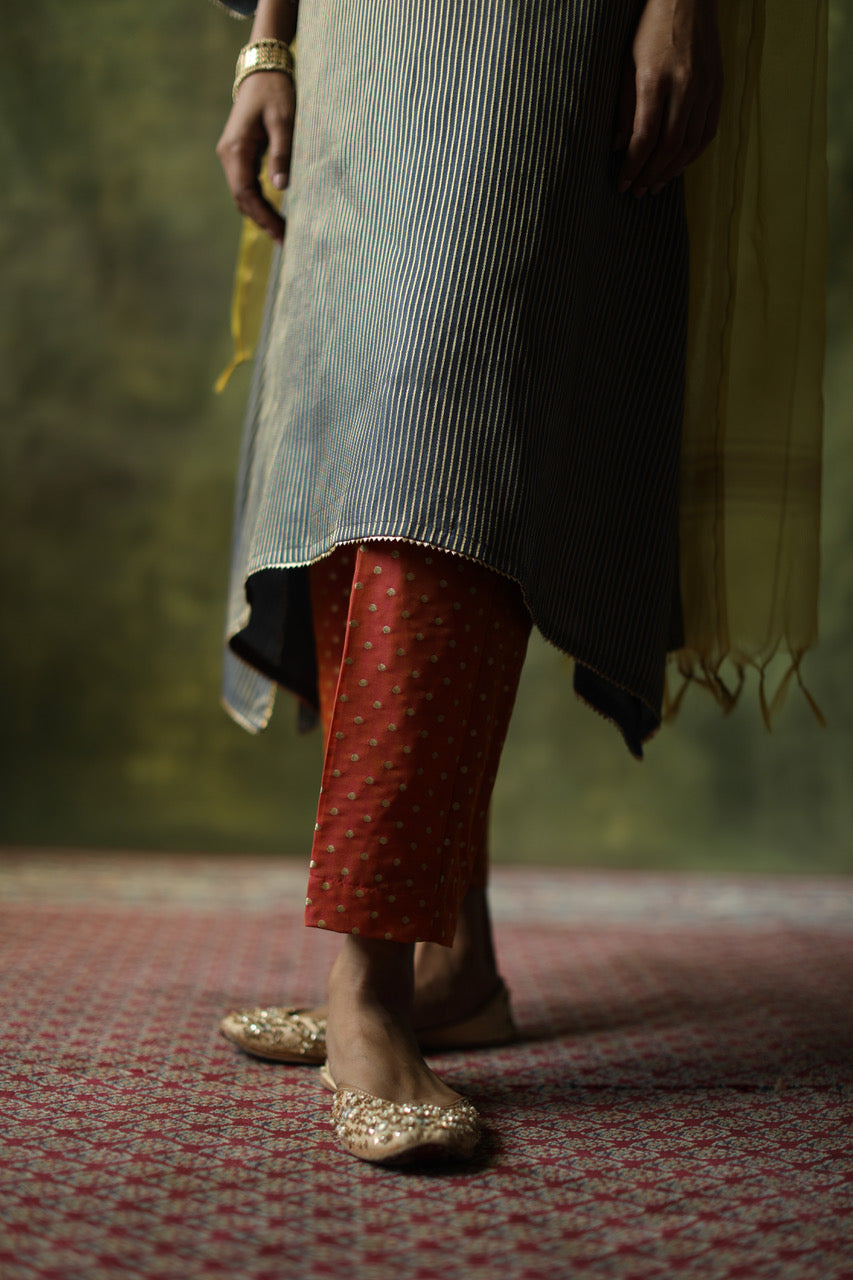 Nida Kurta Set