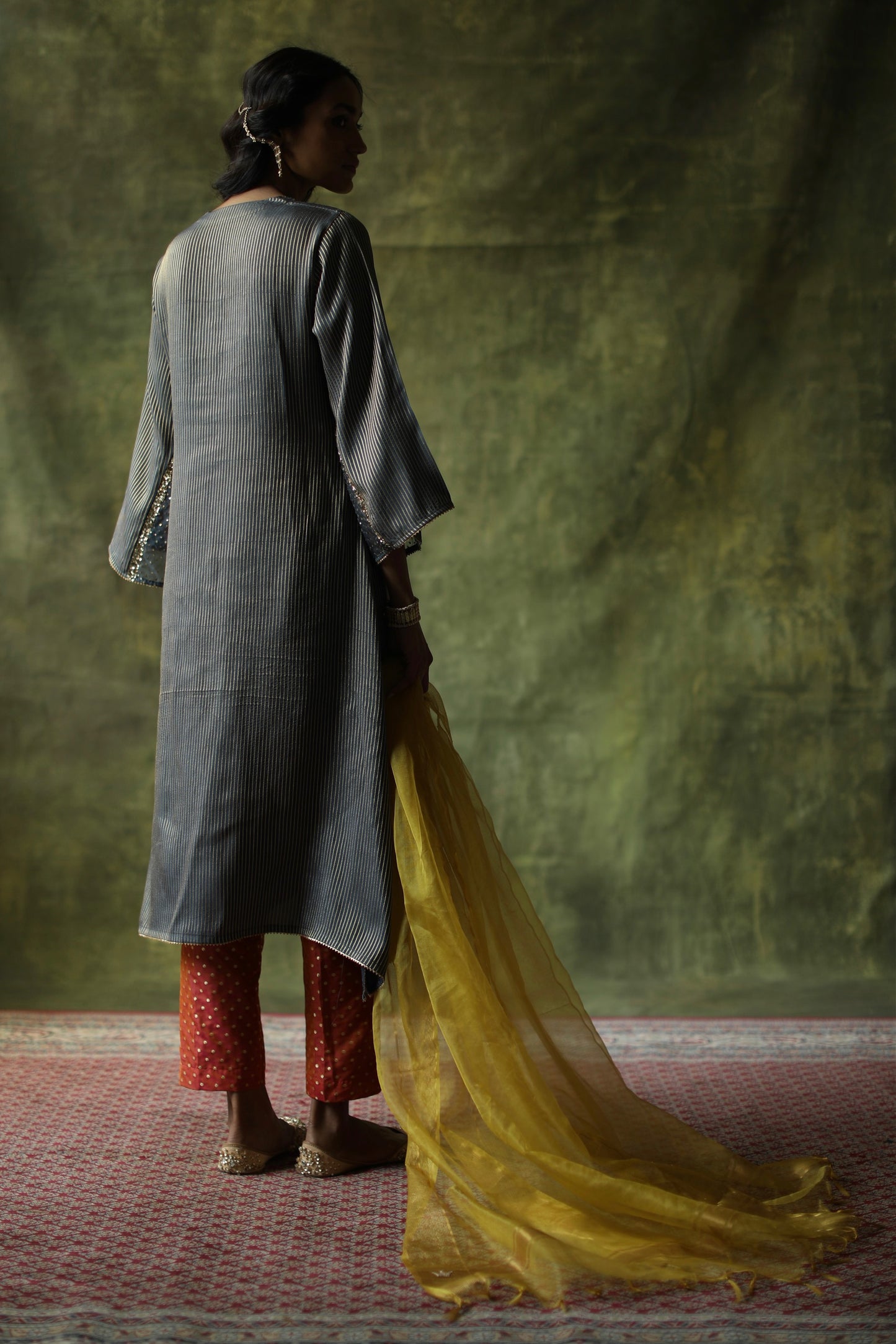 Nida Kurta Set