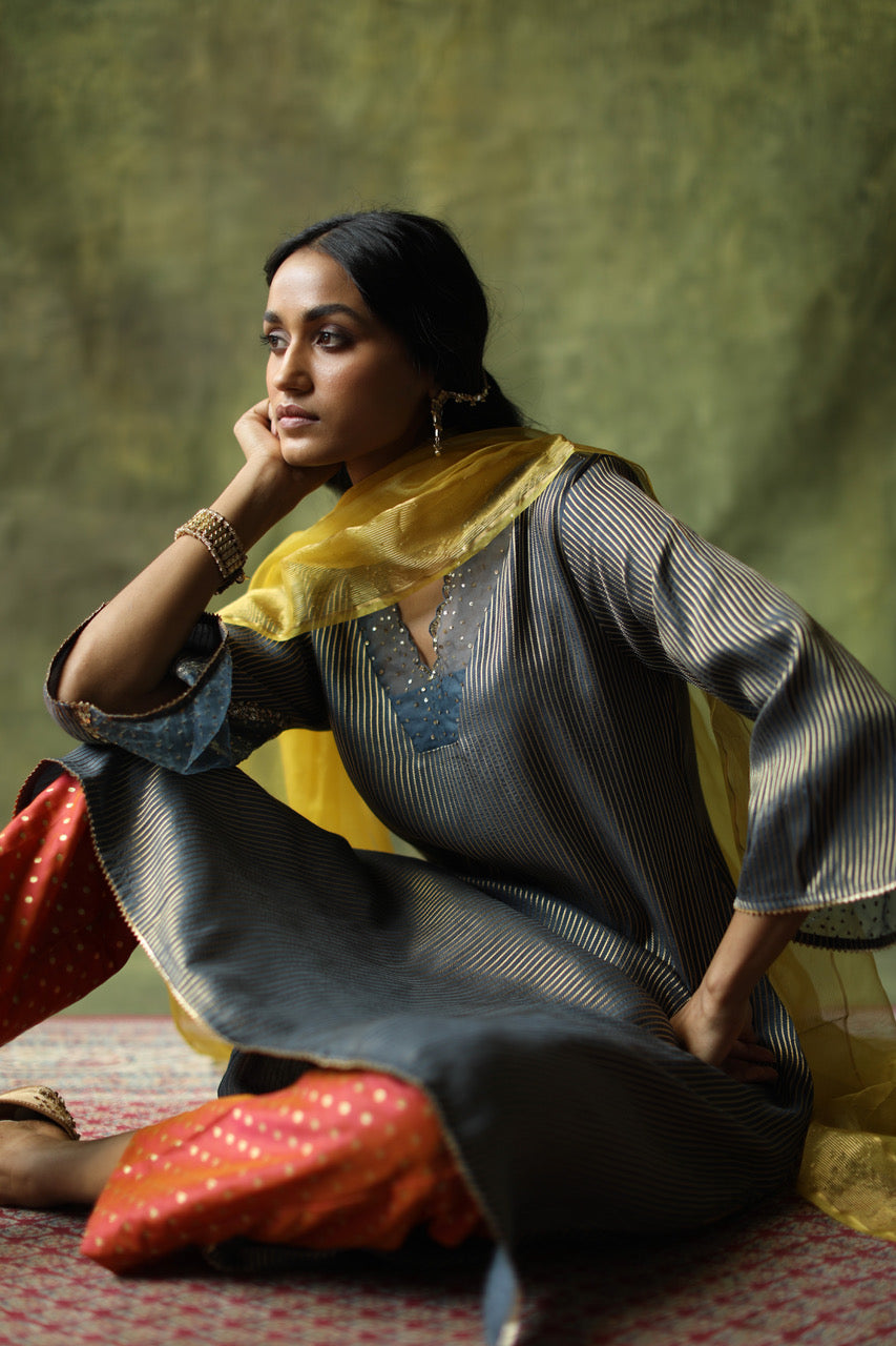 Nida Kurta Set