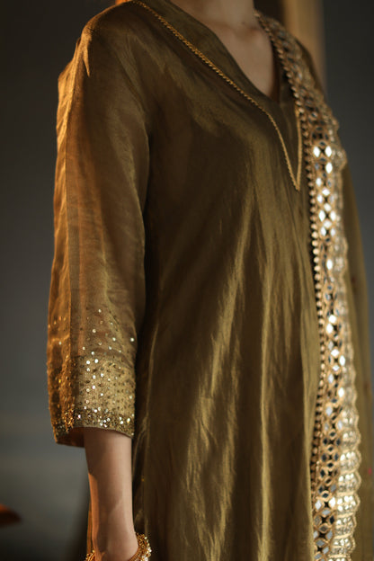 Gulaal Kurta Set