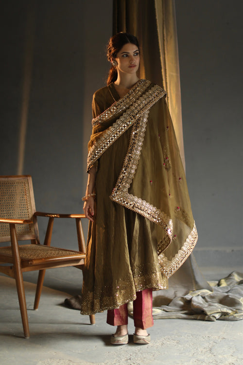 Gulaal Kurta Set