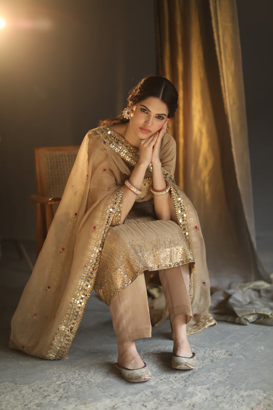 Gulaal Kurta Set