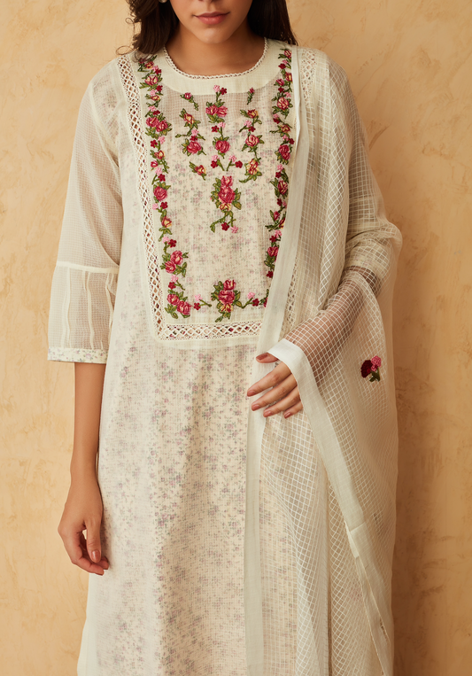 Freesia Kota Set